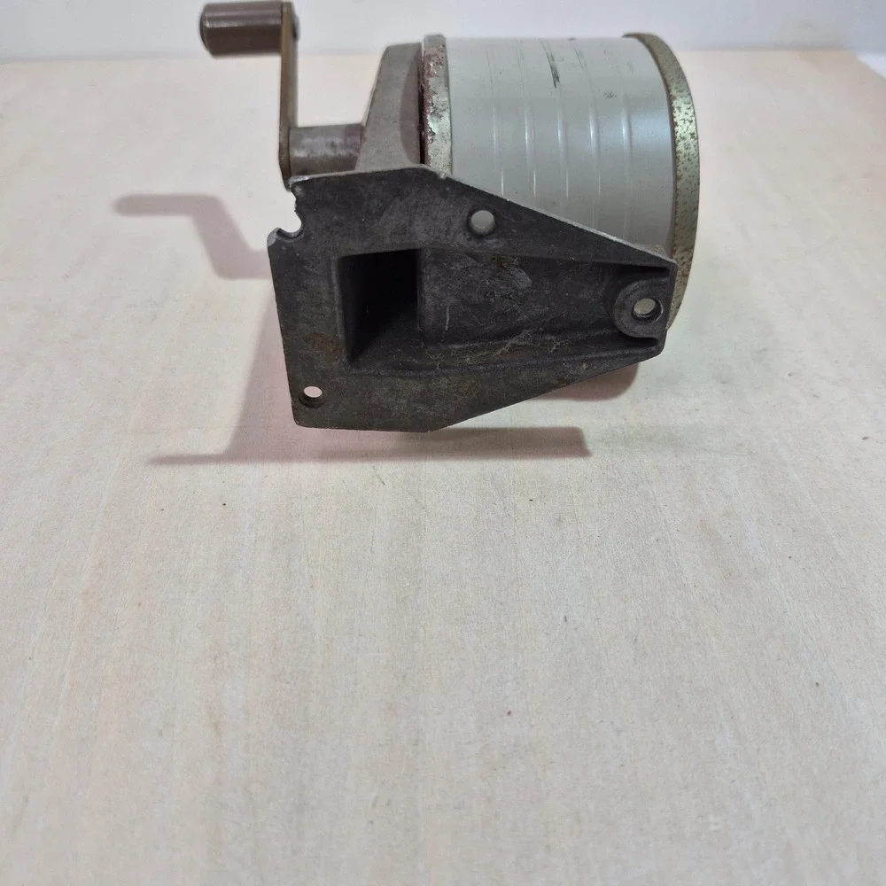 Vintage Apsco Chicago Metal Pencil Sharpener Type 2A Cutter Assembly‎ Desk Mount